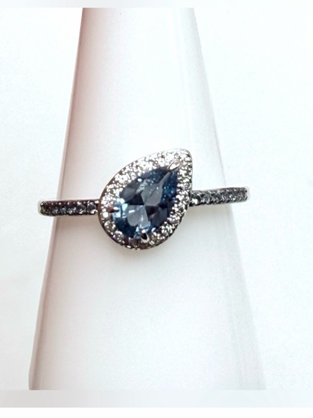 Bomb Party sz 7 Vacation Overdue blue zircon sapphire rhodium / Hematite plated